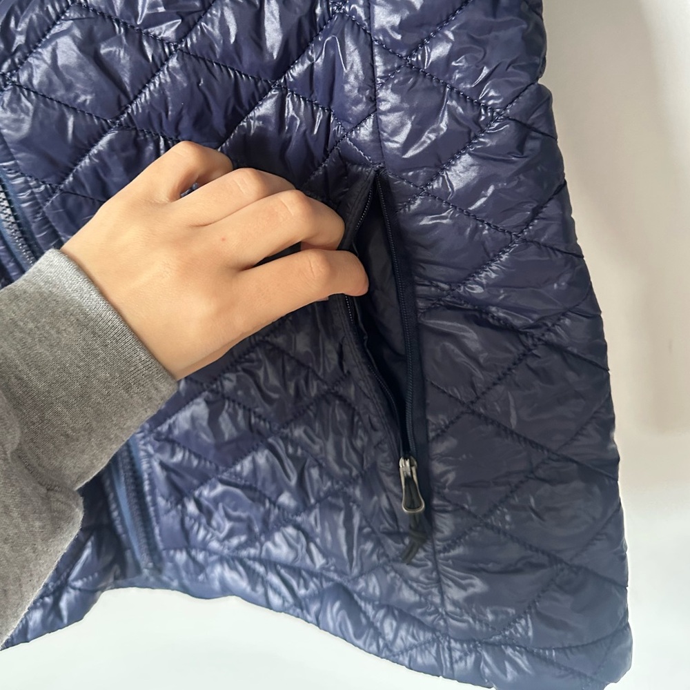 The North Face Thermoball Jacket - Picture 3 of 5